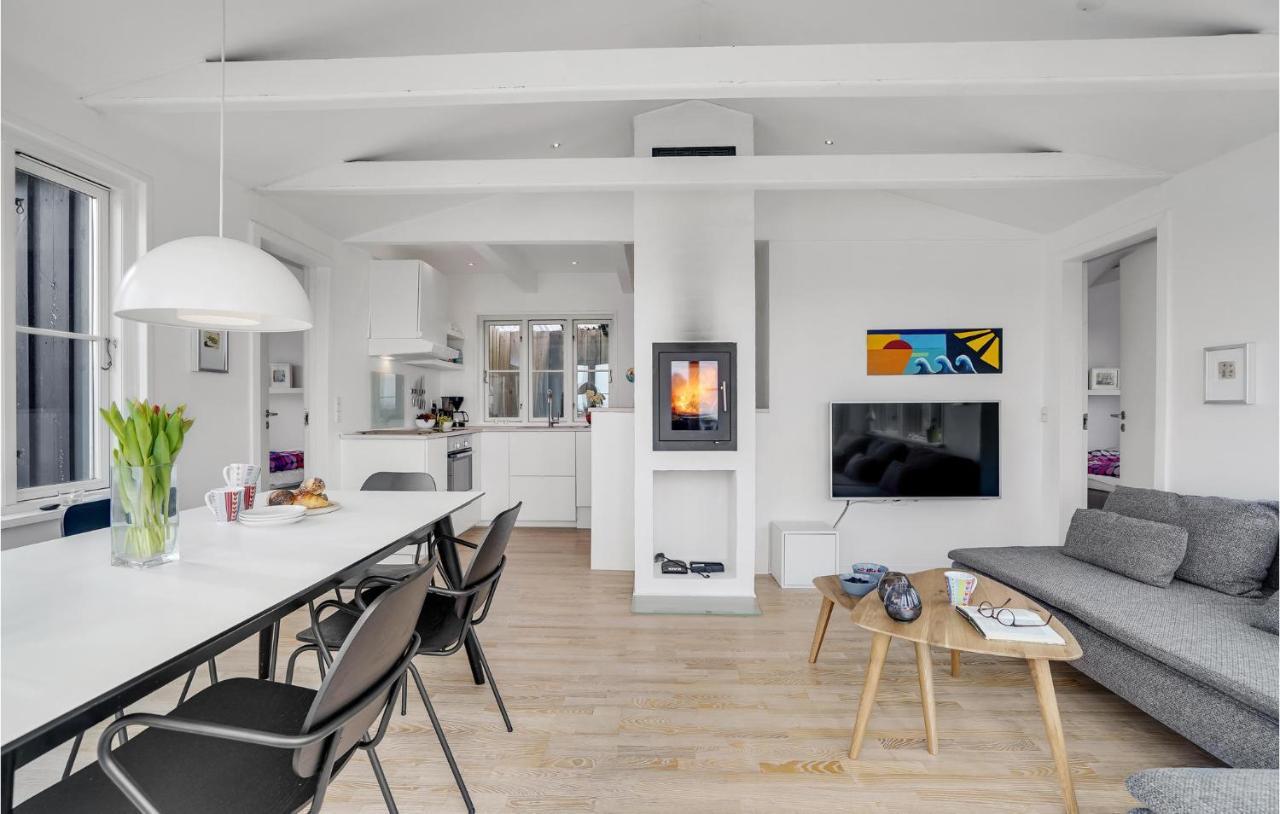 Nice Home In Ringkobing With Kitchen Sondervig Exterior photo